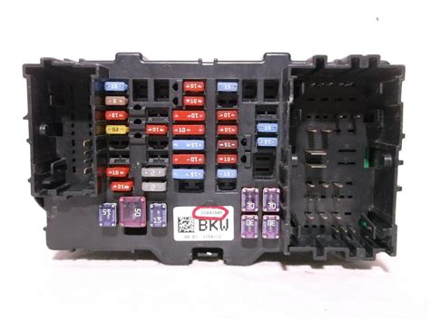 Here you will find fuse box diagrams of Ford Falcon 2013, 2014, <strong>2015</strong> and 2016, get information about the <strong>location</strong> of the fuse panels inside the car. . 2015 silverado horn relay location